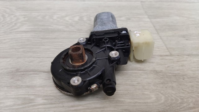 NISSAN 807304CA0A Мотор стеклоподъемника двери передней левой в наличии Ужгород