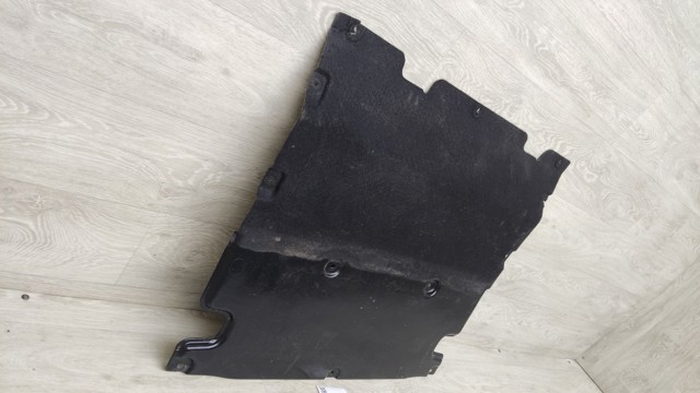 VAG 80B863821B Защита двигателя в наличии Павлоград