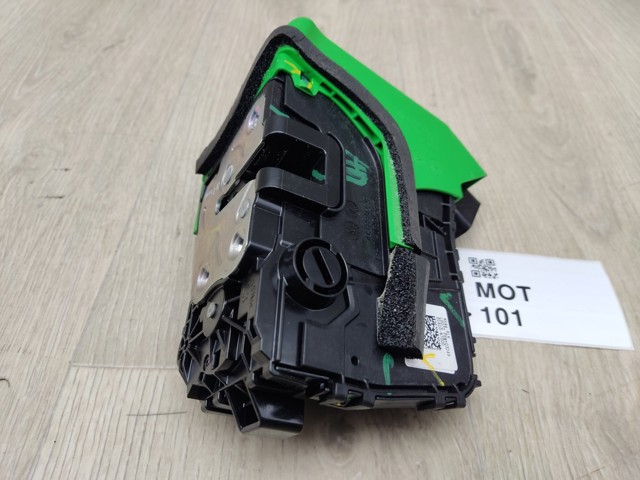 81410N7000 HYUNDAI Замок двери задней левой купить в Днепр
