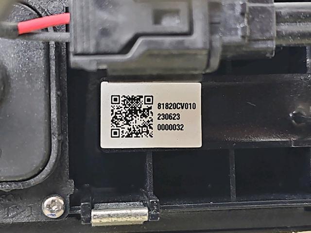 HYUNDAI 81820CV010 Кнопка привода замка крышки багажника (двери 3/5-й (ляды) в наличии Тернополь
