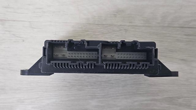 81870AT100 HYUNDAI купить в Украина