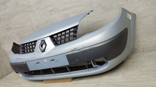 8200139528 RENAULT Передний бампер купить в Ирпень