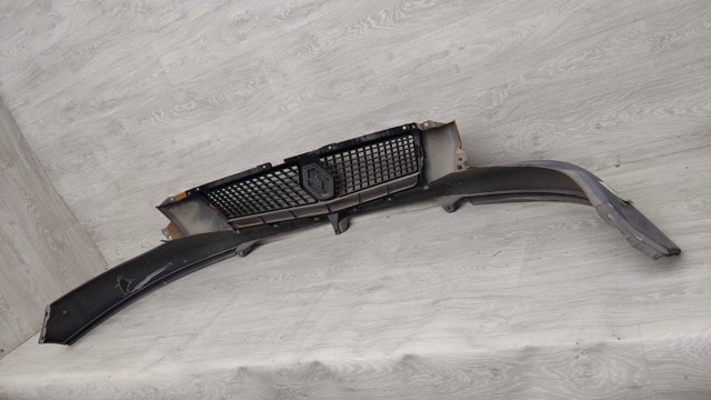 8200239887 Решетка радиатора купить Хмельницкий