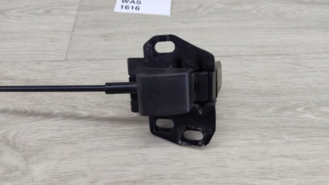 RENAULT 8200497822 Замок двери задней правой распашной нижний в наличии Ирпень