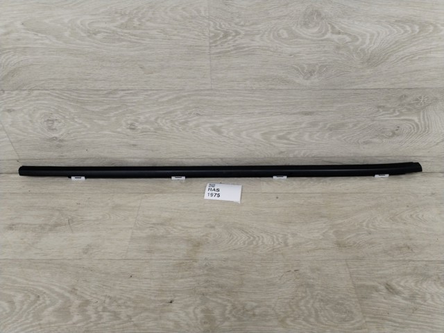 82220D3001 HYUNDAI купить в Тернополь