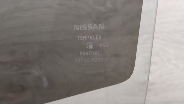 NISSAN 823016MA0A Стекло двери задней левой в наличии Житомир