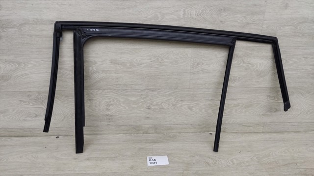 823305DA1A NISSAN купить в Чернигов