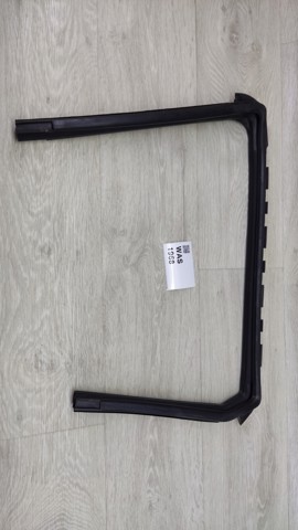 NISSAN 82331BA60A в наличии Черновцы