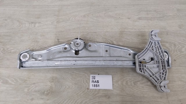 HYUNDAI 82403GI000 Стеклоподъемник передней левой двери в наличии Кривой Рог