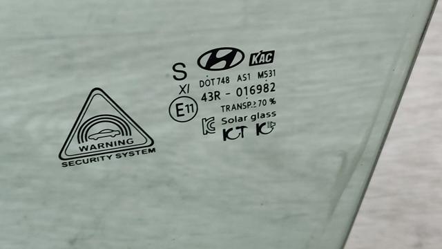 Стекло водительской двери 82410L1040 HYUNDAI
