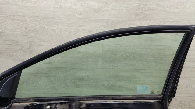 Стекло двери передней правой 82420C2000 HYUNDAI