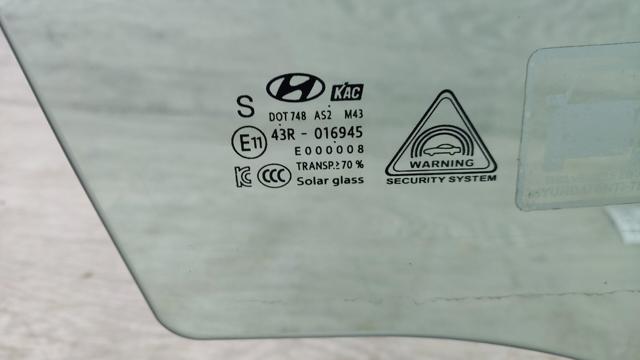 82421S2000 HYUNDAI Стекло двери передней правой купить в Полтава
