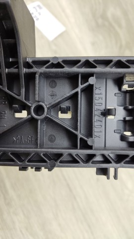 826105DM1A NISSAN Держатель наружной ручки двери задней правой купить в Кривой Рог