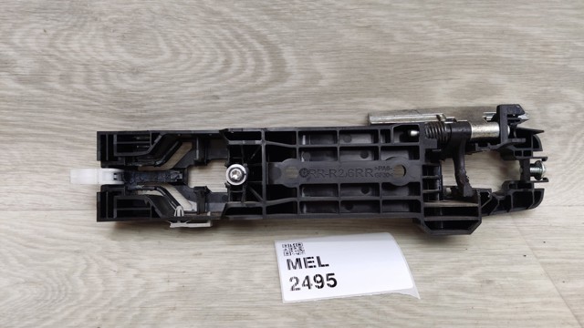 NISSAN 826106RR0A Держатель наружной ручки двери задней правой в наличии Украина