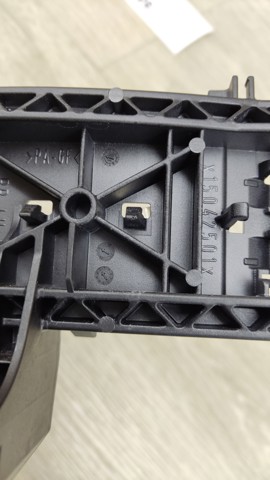 NISSAN 826115DM1A Держатель наружной ручки двери задней левой в наличии Павлоград