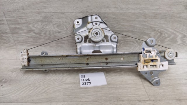 Стеклоподъемник левой задней двери 827216RR0A NISSAN