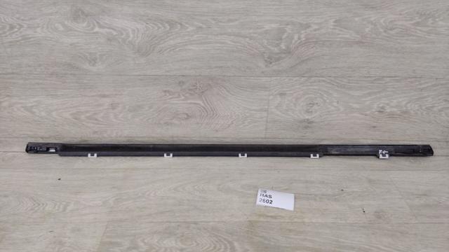 HYUNDAI 83220G2010 в наличии Ровно