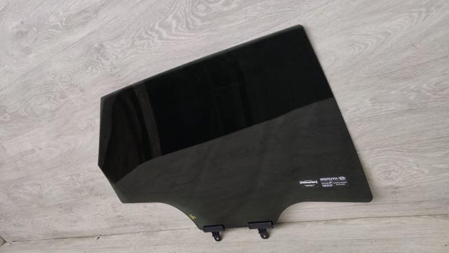 HYUNDAI 83410GI030 Стекло двери задней левой в наличии Кривой Рог