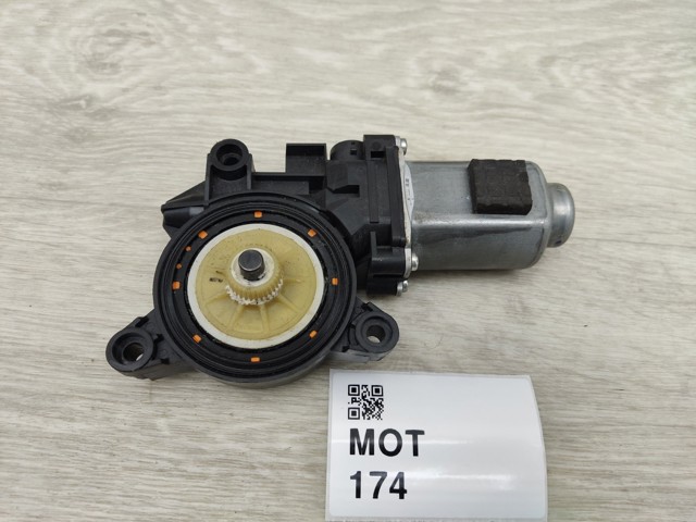 83450F2000 HYUNDAI Мотор стеклоподъемника двери задней левой купить в Каменское