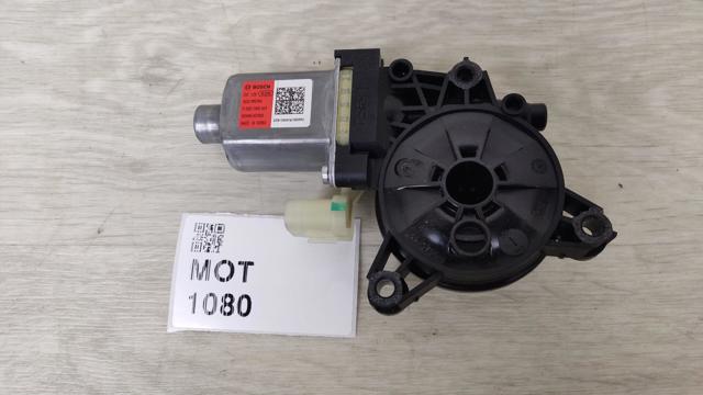 HYUNDAI 83460AT000 Мотор стеклоподъемника двери задней правой в наличии Кривой Рог