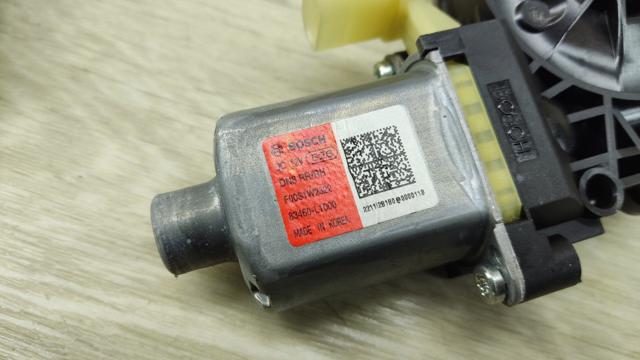 Мотор стеклоподъемника двери задней, правой 83460L1000 HYUNDAI