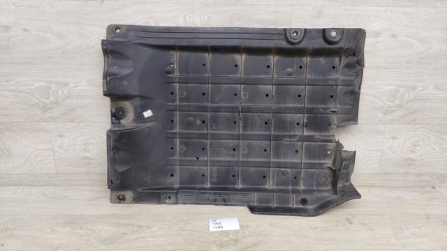 HYUNDAI 84147D3000 Защита днища задняя правая в наличии Житомир