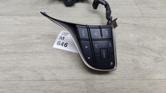 8425076170 TOYOTA Блок кнопочных переключателей рулевого колеса купить в Запорожье