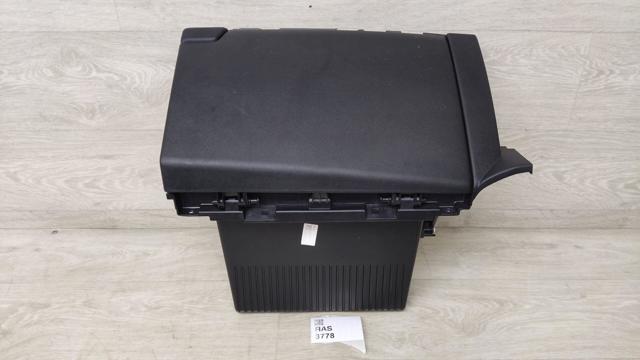 Ящик для предметов ухода 84511CV100WK HYUNDAI