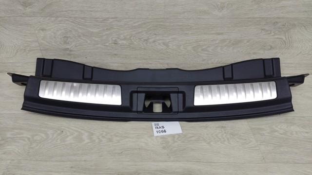 Накладка перегородки 849925DK0A NISSAN