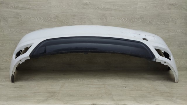 Задний бампер 850224546R RENAULT