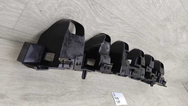 850420026R RENAULT Кронштейн бампера заднего центральный купить в Житомир