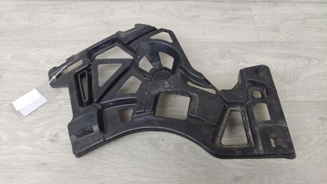 852220075R RENAULT Кронштейн бампера заднего правый купить в Житомир