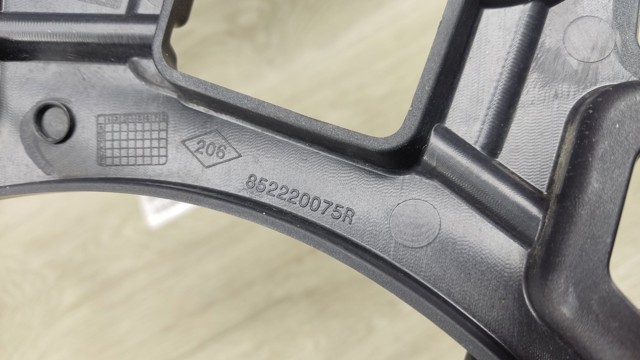 852220075R RENAULT Кронштейн бампера заднего правый купить в Украина