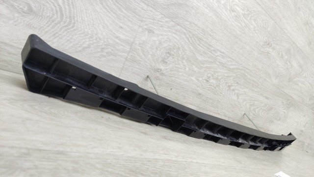 NISSAN 852405DA0A Кронштейн бампера заднего центральный в наличии Полтава