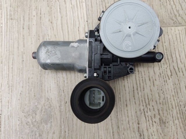 8571035180 TOYOTA Мотор стеклоподъемника двери передней правой купить в Днепр