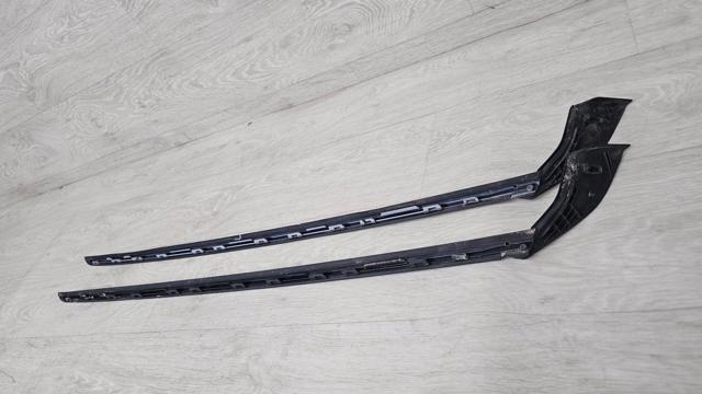 86130GI000 HYUNDAI Молдинг лобового стекла левый купить в Полтава