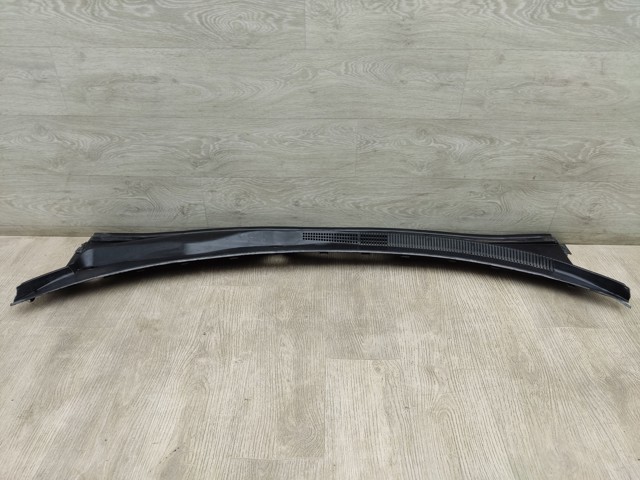 Водосток лобового стекла, жабо 861503K001 HYUNDAI