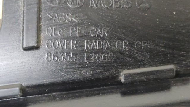 86350F1600 Решетка радиатора купить Украина