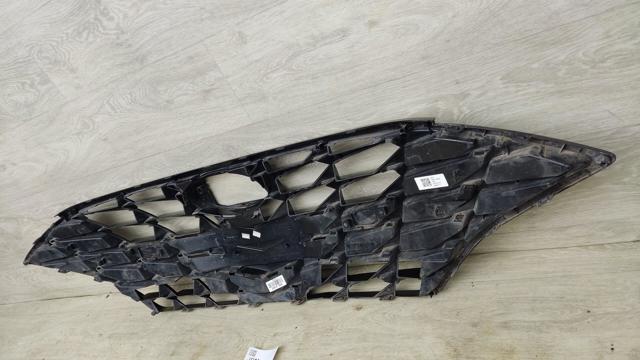 86350L0700 HYUNDAI Решетка радиатора купить в Черкассы