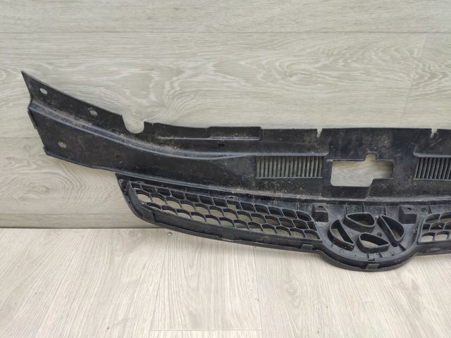 HYUNDAI 863512L000 Решетка радиатора в наличии Львов