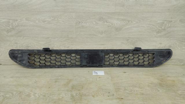 HYUNDAI 86531S2010 Решетка бампера переднего центральная в наличии Ровно