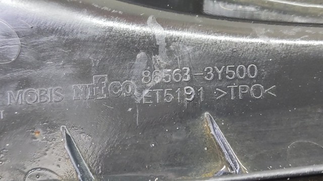 865633Y500 Заглушка (решетка) противотуманных фар бампера переднего левая купить Чернигов