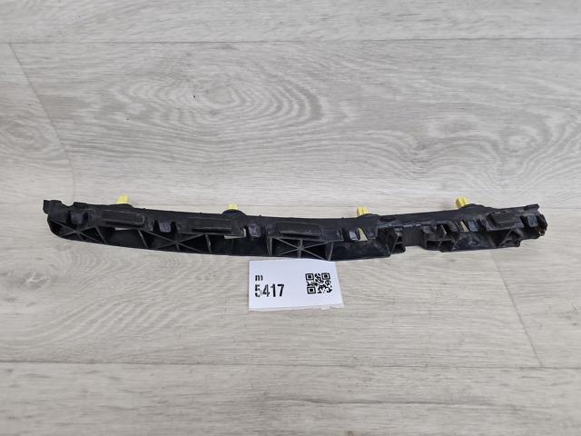 Правое крепление заднего бампера 86614D3000 HYUNDAI