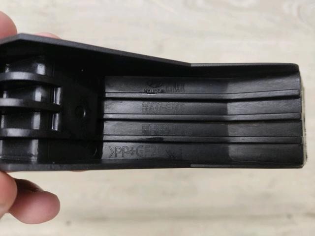 86637GI000 HYUNDAI купить в Киев