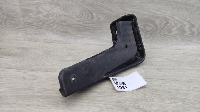 Брызговик задний, правый 86842D7500 HYUNDAI