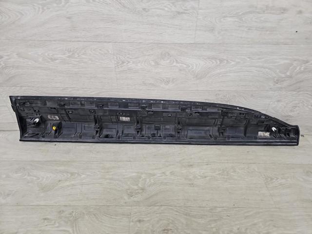 HYUNDAI 87721CU000EMP Молдинг двери передней левой в наличии Ирпень
