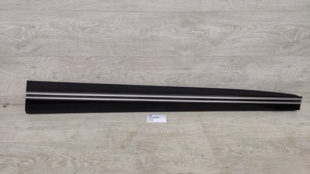 HYUNDAI 87722CV100 Молдинг двери передней правой нижний в наличии Львов