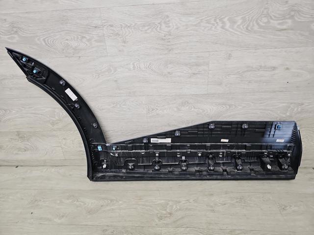 HYUNDAI 87731GI100 Молдинг задней левой двери в наличии Украина
