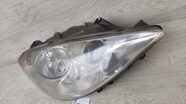 PEUGEOT 89007050 Фара правая в наличии Днепр
