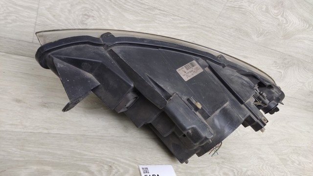 89007050 PEUGEOT Правая фара купить в Черкассы